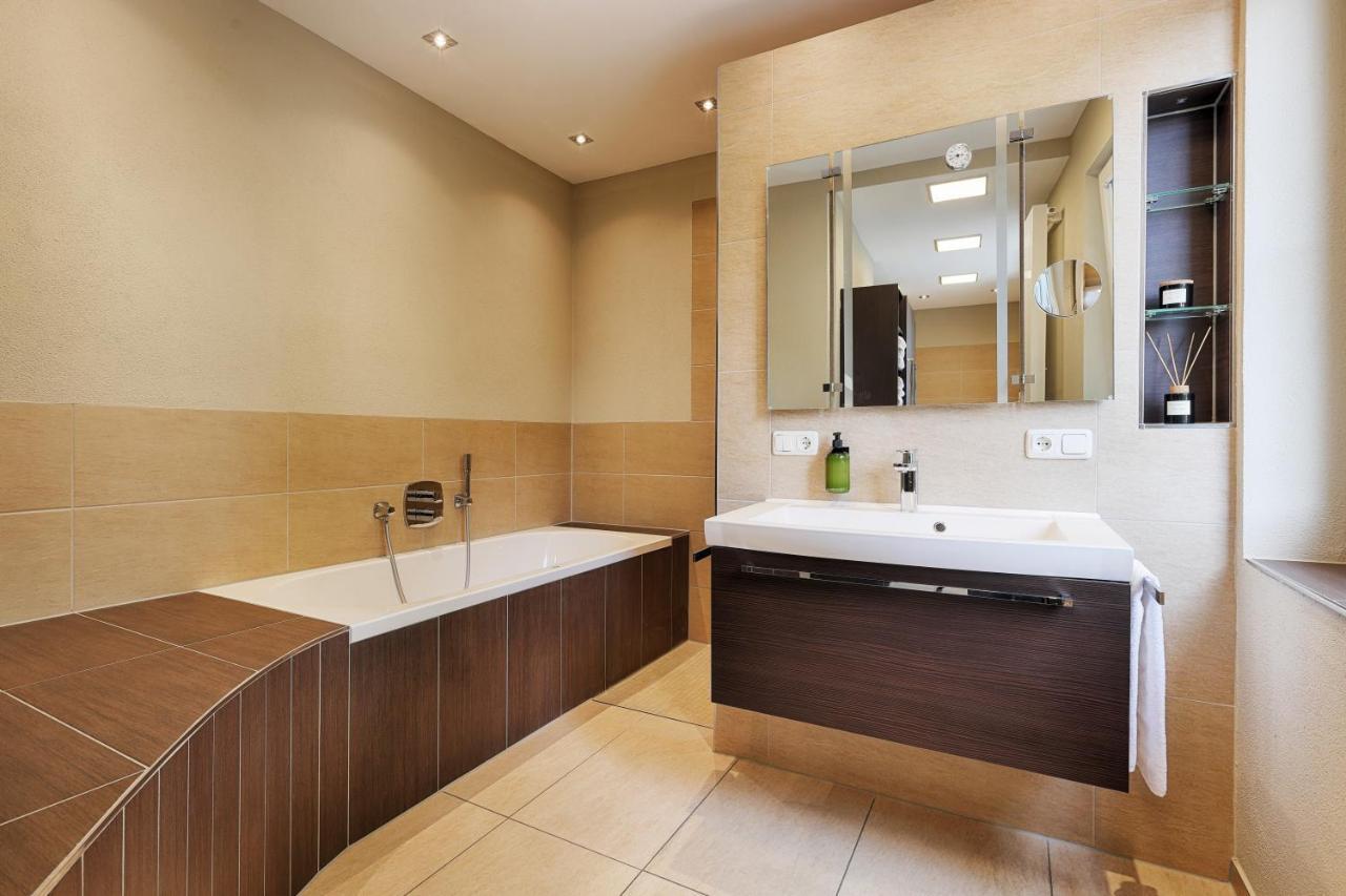 Ferienwohnung Fischzucht - Sauna, Grosse Dachterrasse, 3 Schlafzimmer - By Homekeepers Würzburg Exterior foto