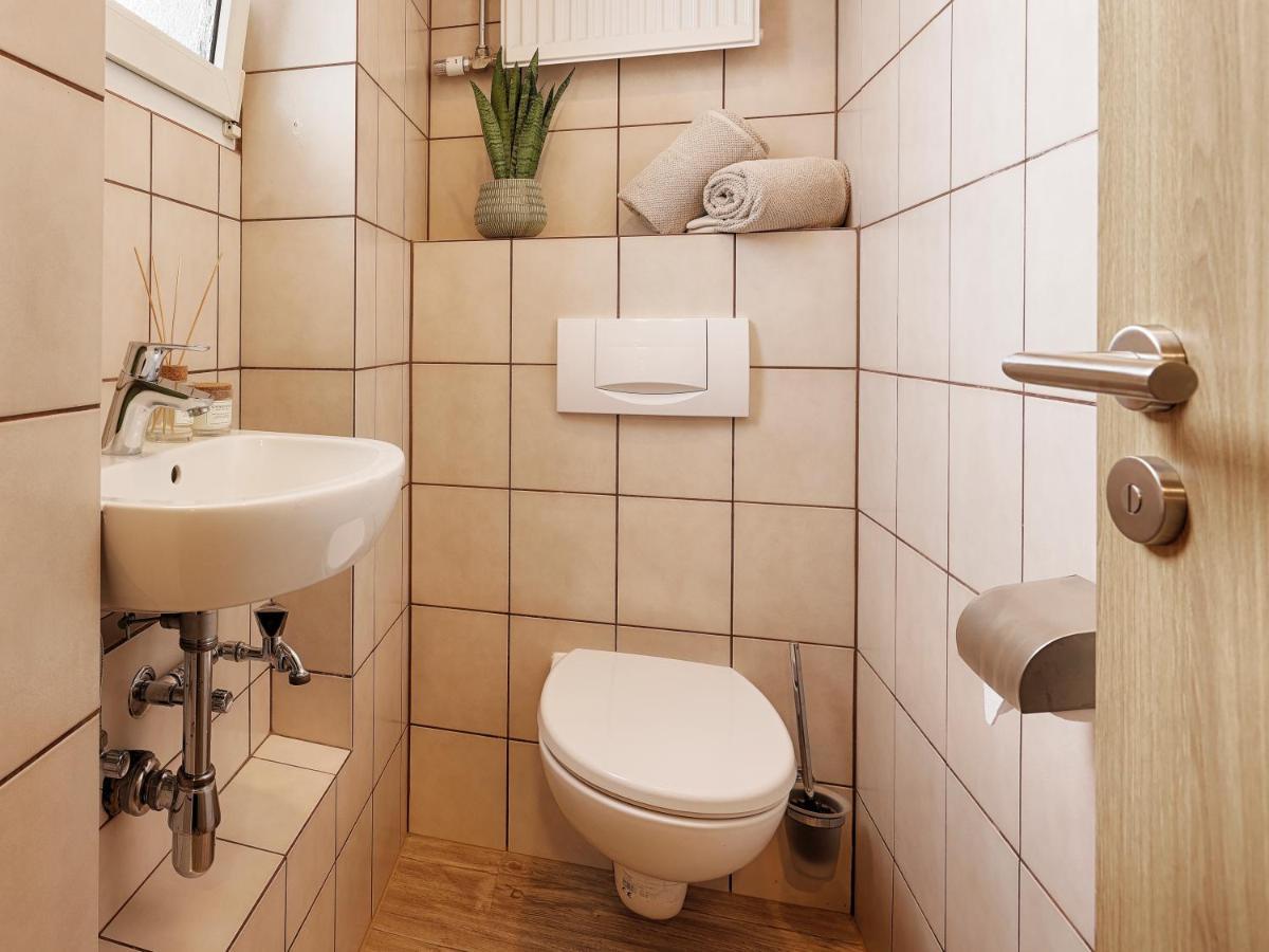 Ferienwohnung Fischzucht - Sauna, Grosse Dachterrasse, 3 Schlafzimmer - By Homekeepers Würzburg Exterior foto